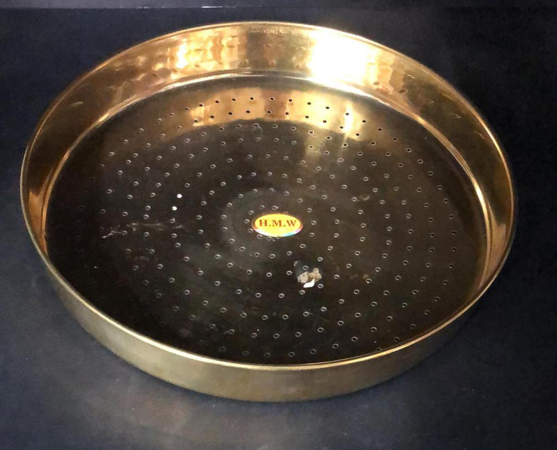Plate with holes
