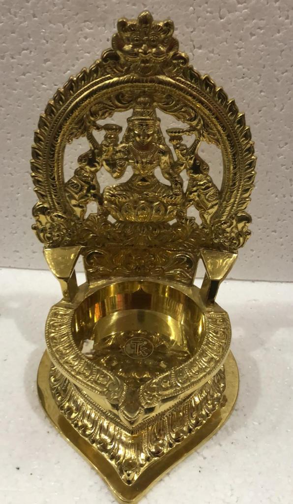 Brass Kamakshi Lamp / Diya