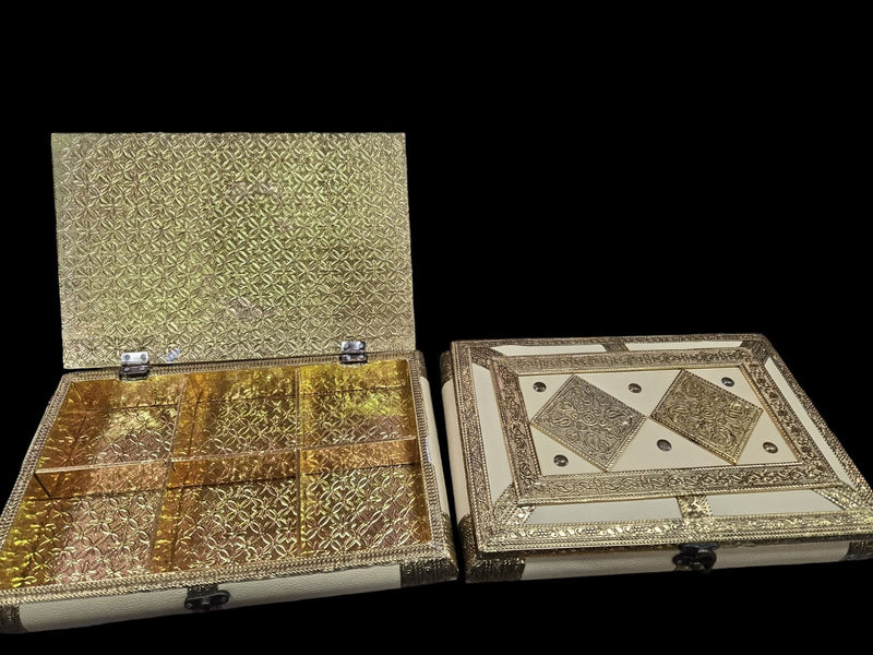 Meena Dry Fruit Box