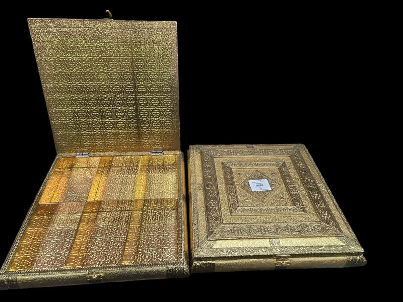 Meena Dry Fruit Box