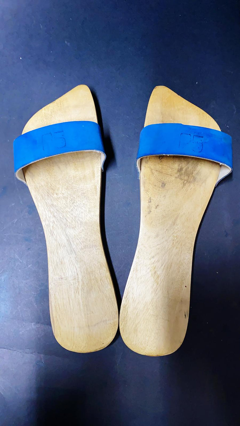 Khadau / Wooden Slipper