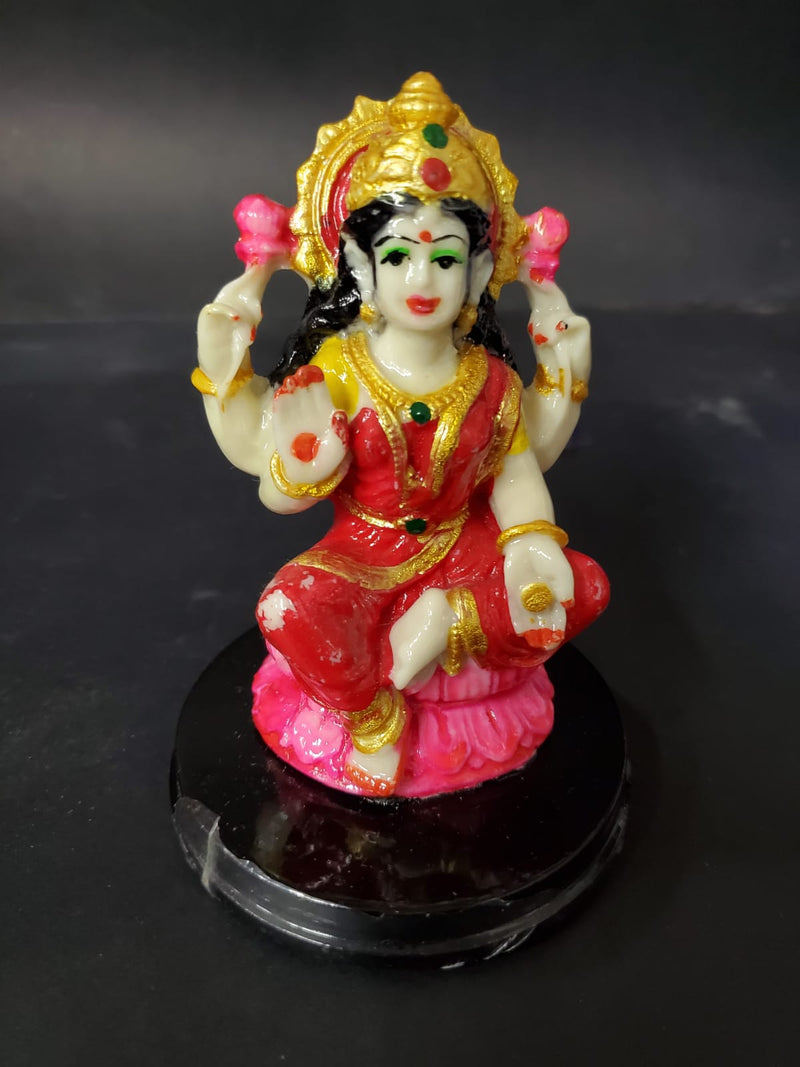 Laxmi JI Idol